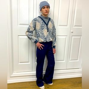 Vintage. Bat wing sweater. Fits modern size small.